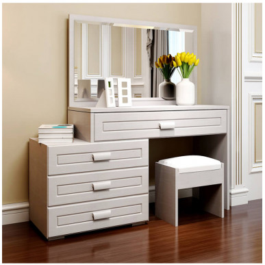 Туалетный столик Каприз